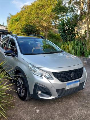 PEUGEOT 2008 1.6 16V THP FLEX GRIFFE INCONCERT 4P AUTOMÁTICO